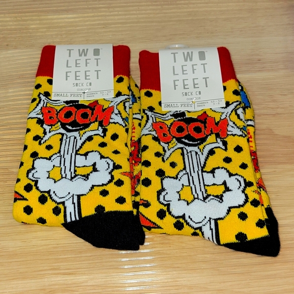 (Lot Of 2 Pairs) Small Feet Two Left Feet Sock Company Comicon - Picture 1 of 2